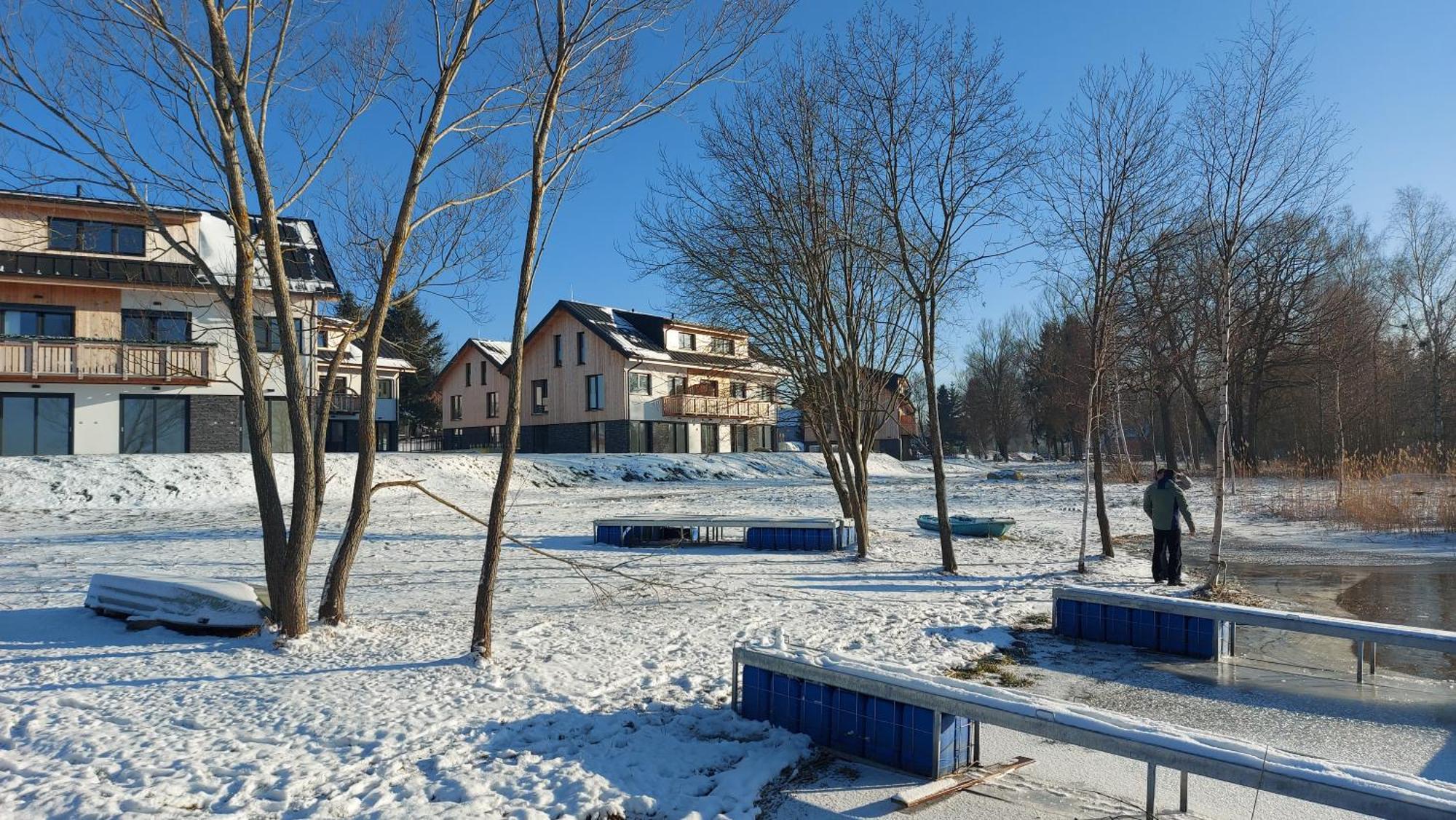 Lipno Apartments Bergmax, Ski Areal Lipno 16Min Dojezd - Resort Male Lipno S Terasou A Zahradkou, Parking Free Cerna v Posumavi Bagian luar foto