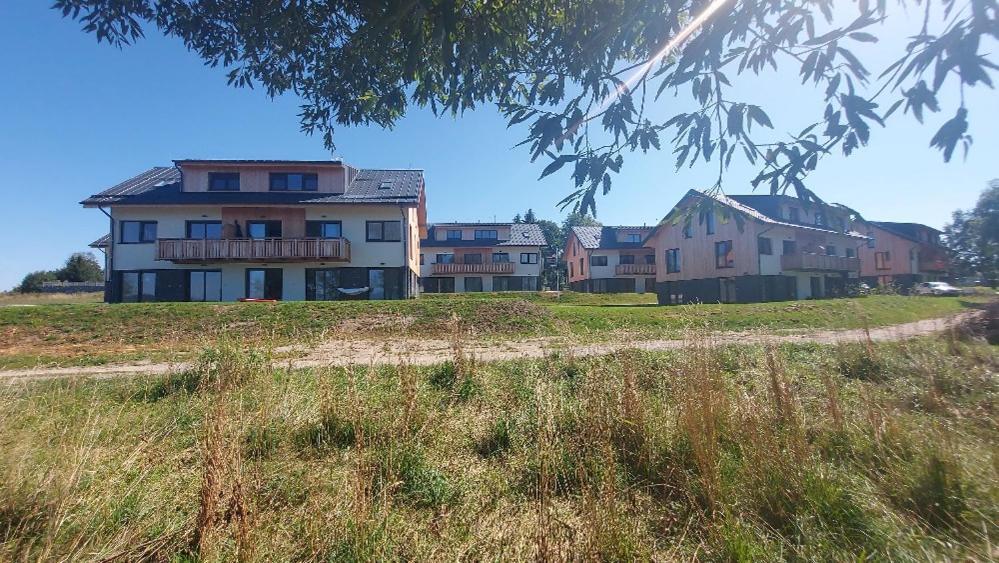 Lipno Apartments Bergmax, Ski Areal Lipno 16Min Dojezd - Resort Male Lipno S Terasou A Zahradkou, Parking Free Cerna v Posumavi Bagian luar foto