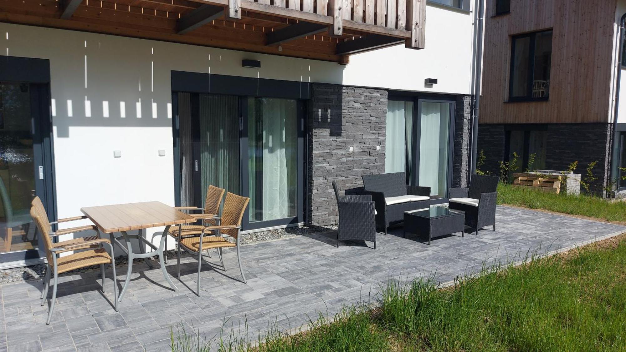 Lipno Apartments Bergmax, Ski Areal Lipno 16Min Dojezd - Resort Male Lipno S Terasou A Zahradkou, Parking Free Cerna v Posumavi Bagian luar foto